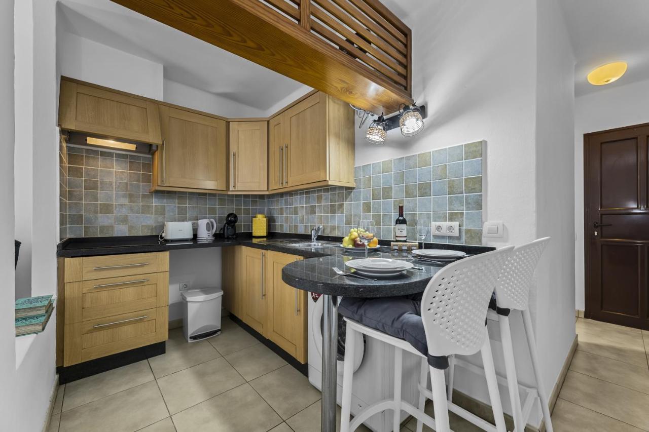 Hola Arnage Pool View Apartment Puerto del Carmen  Ngoại thất bức ảnh