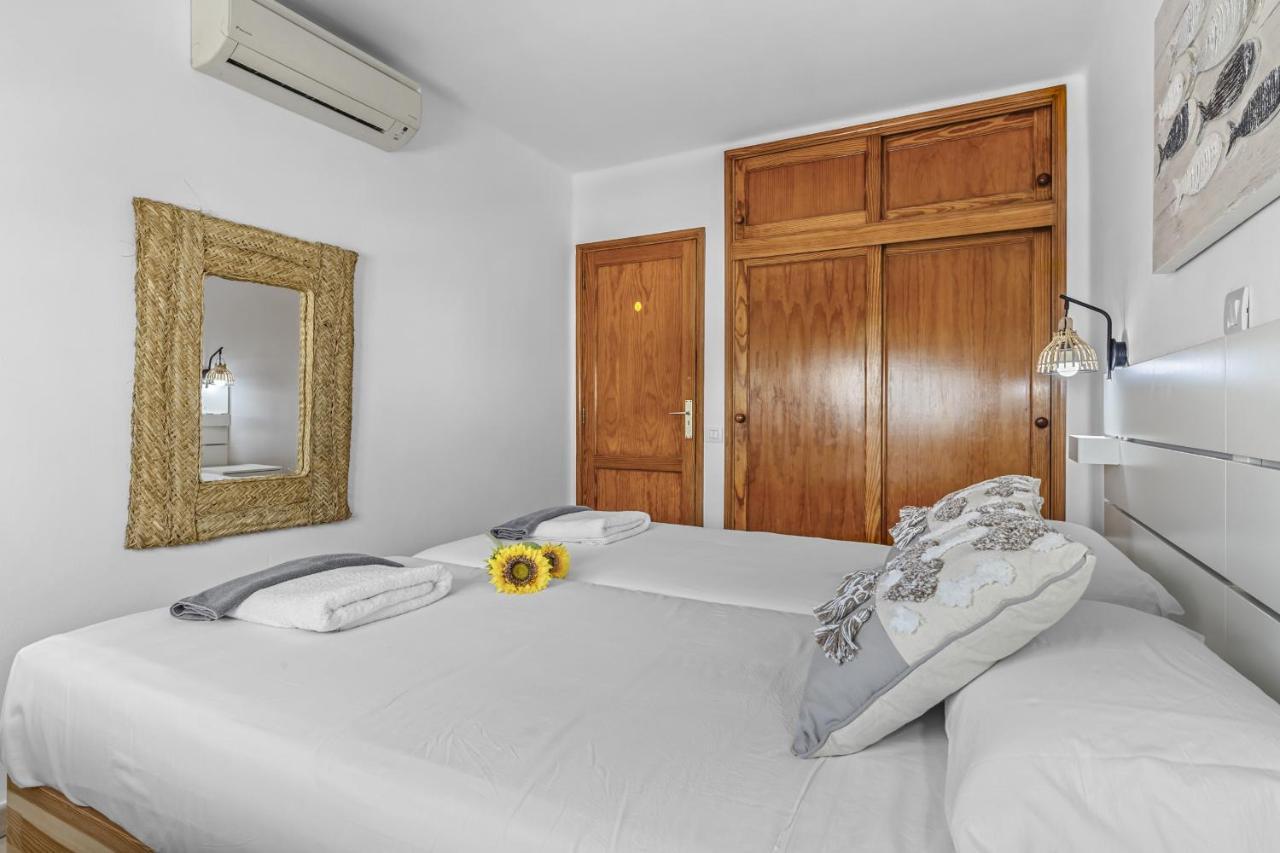 Hola Arnage Pool View Apartment Puerto del Carmen  Ngoại thất bức ảnh